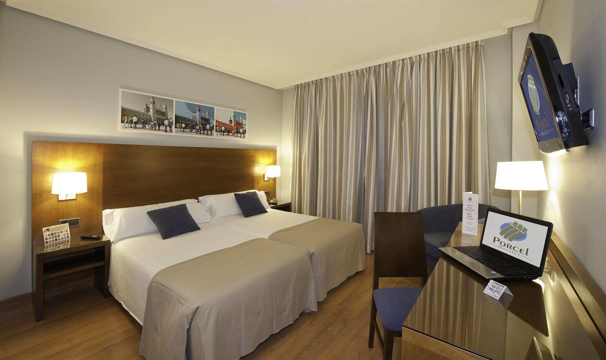 Avant Aeropuerto Torrejón de Ardoz Chambre photo